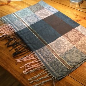Pretty Paisley Scarf with Fringe